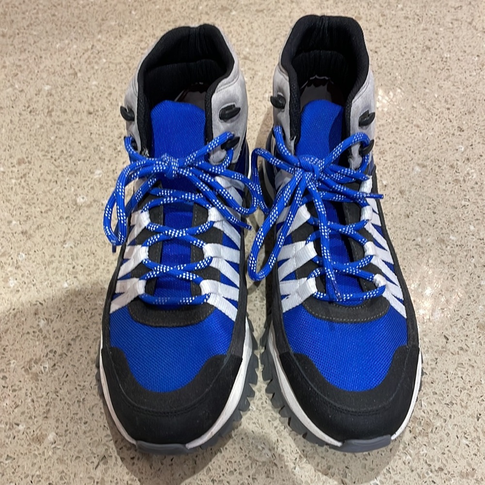 Intensi Mens Size 11 Shoes